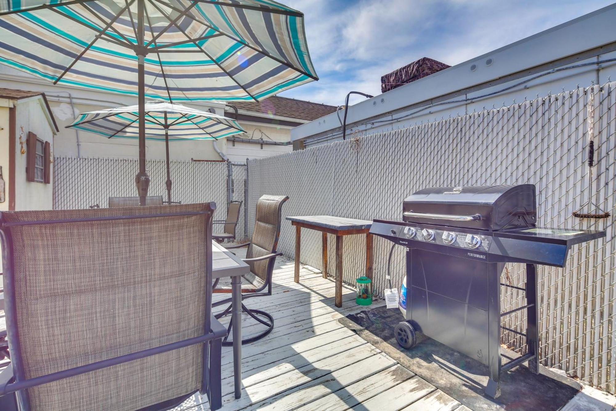 Pet-Friendly Apartment In Wildwood Less Than 1 Mi To Beach Kültér fotó